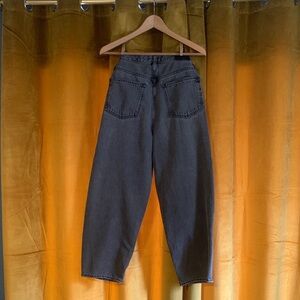 Madewell Balloon High-Waisted Black Denim Jeans